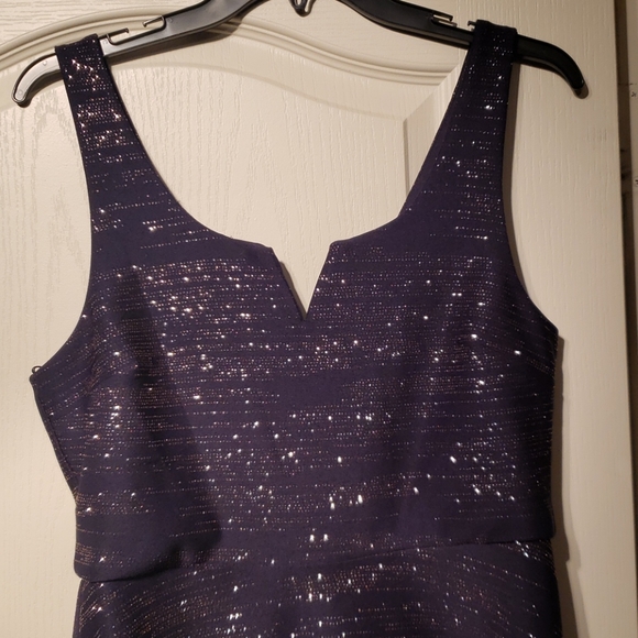 Francesca's Collection navy blue and gold dress - Picture 2 of 7